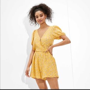 American Eagle Romper Small